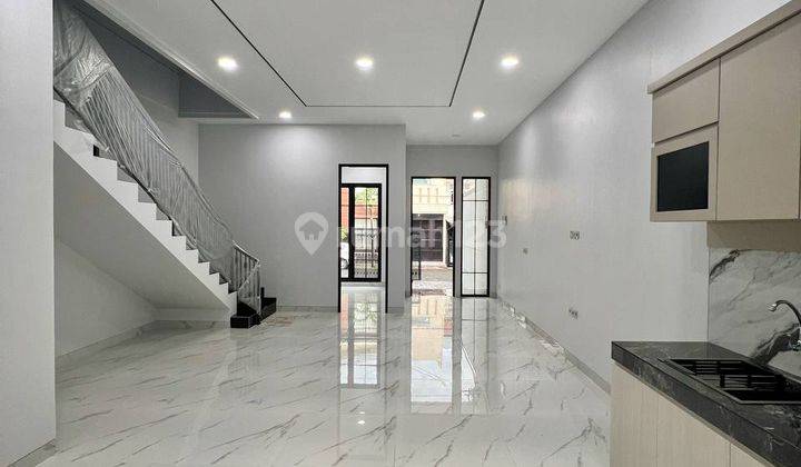 Rumah Baru Minimalis Manyar Jaya 2 Lt American Style Banyak Bonus 2