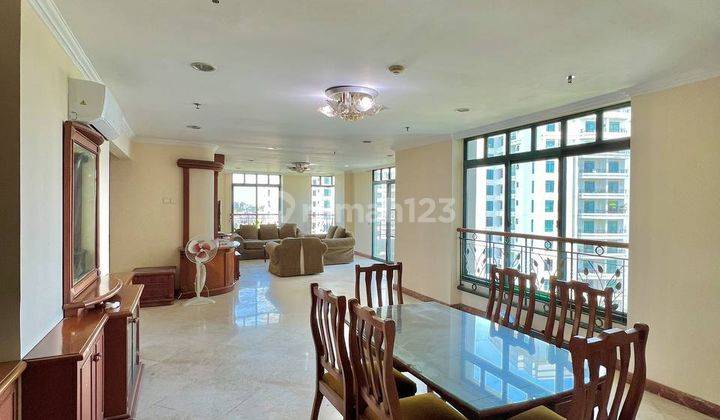 Kondominium Graha Famili 3 BR Furnished View Golf Dan Playground 1