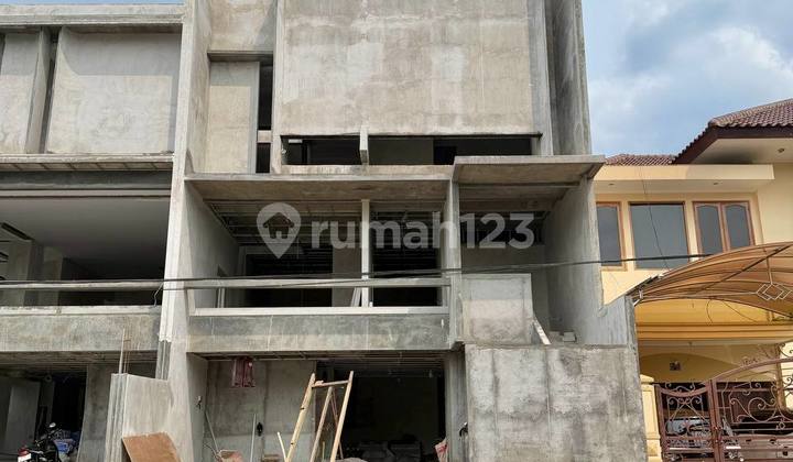 Rumah Baru Premium Manyar Kertoadi 3 Lantai Design Lega Lebar 6