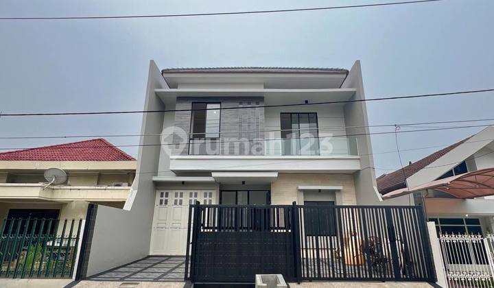Rumah Baru di Manyar Kertoadi 2 Lt Lebar 10 Hadap Selatan + Bonus Rumah Baru di Manyar Kertoadi 2 Lt Lebar 10 Hadap Selatan + Bonus