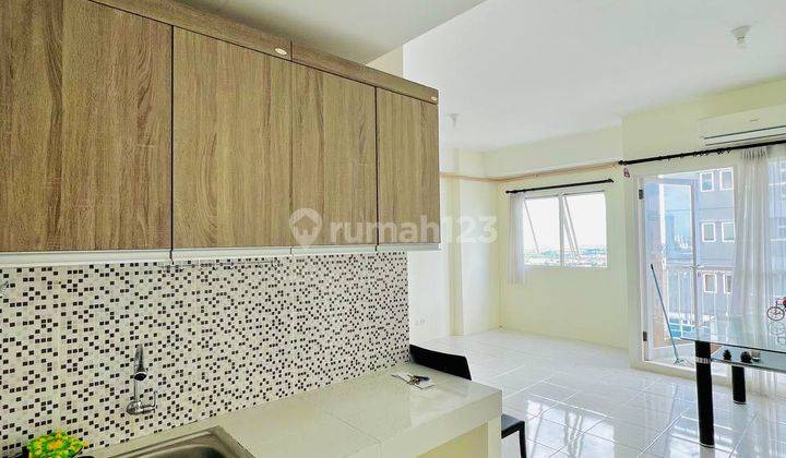 Apartemen Puncak Dharmahusada 3 BR Tower A Lt 37 Semi Furnished 2