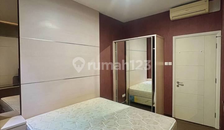 Rent Apartment Trillium 1 BR Tower B 3rd Floor Furnished + Living Room 2