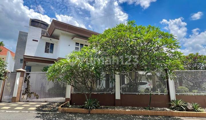 Rumah Mewah di Nginden Intan 2,5 Lantai Posisi Hoek Banyak Bonus 2