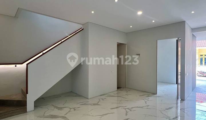 Rumah Baru di Perumahan Sutorejo Prima Indah 2 LT Hadap Selatan 2