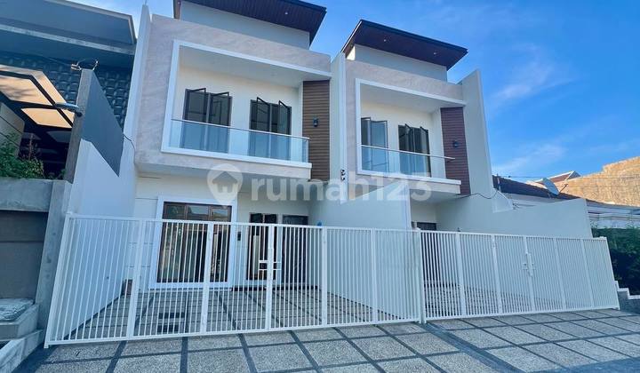 Rumah Baru Modern Perumahan Baruk Tengah MERR 2 LT Hadap Selatan Rumah Baru Modern Perumahan Baruk Tengah MERR 2 LT Hadap Selatan