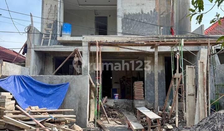 Rumah Baru High-Spec di Sutorejo Utara Lebar 10 Open Plan Layout 2