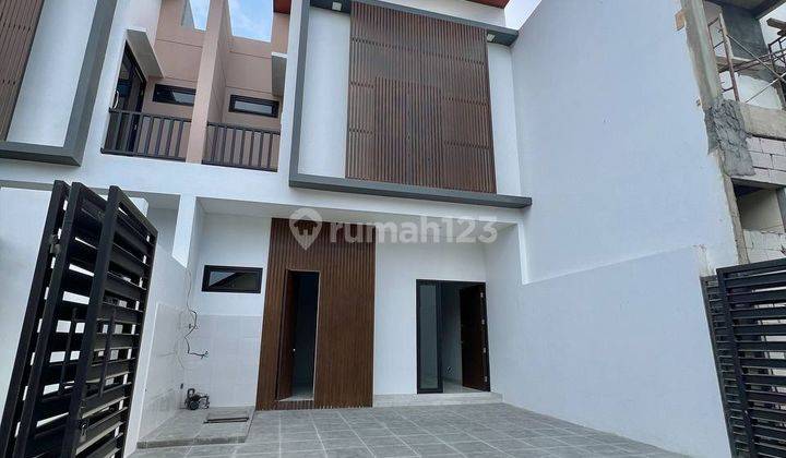 Rumah Baru Modern Sutorejo Timur 2 Lantai Hadap Utara Ada Bonus 2