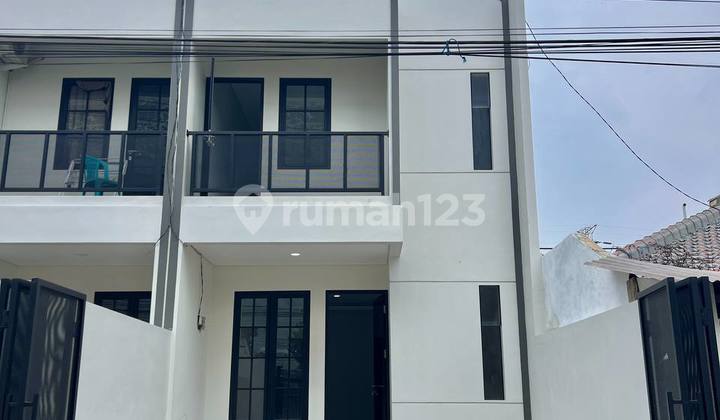 Rumah Baru Minimalis Lebak Jaya, Kenjeran 2 Lantai Ada Backyard
