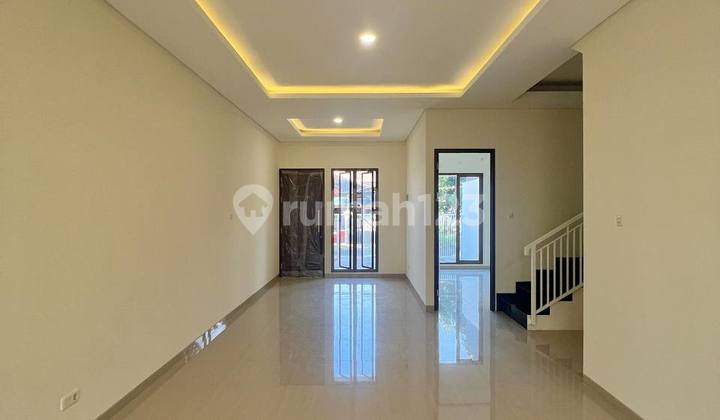 Modern New House, Baruk Tengah Housing, MERR 2, South Facing Land 2