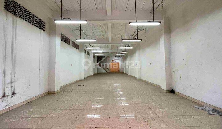 Sewa Ruko Mangga Besar Raya 3,5 Lantai Bebas Banjir Hadap Utara
