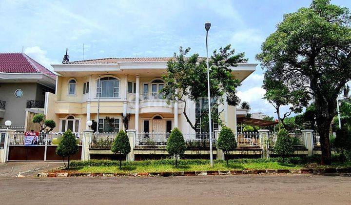 Jual Rumah Mewah Taman Kebun Jeruk 2 Lantai Hook Semi Furnished 1