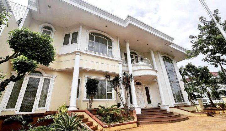 Jual Rumah Mewah Taman Kebun Jeruk 2 Lantai Hook Semi Furnished 4