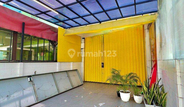 Sewa Ruko Biak Roxy, Jkt Pusat 4 Lantai 4 Kamar Mandi Hadap Timur 2