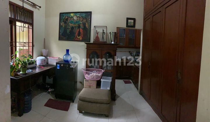 DIJUAL Rumah Cantik 2 Lantai di Cinere 2