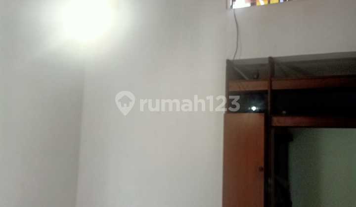 DIJUAL Rumah 2 Lantai Di Kebayoran Lama 2