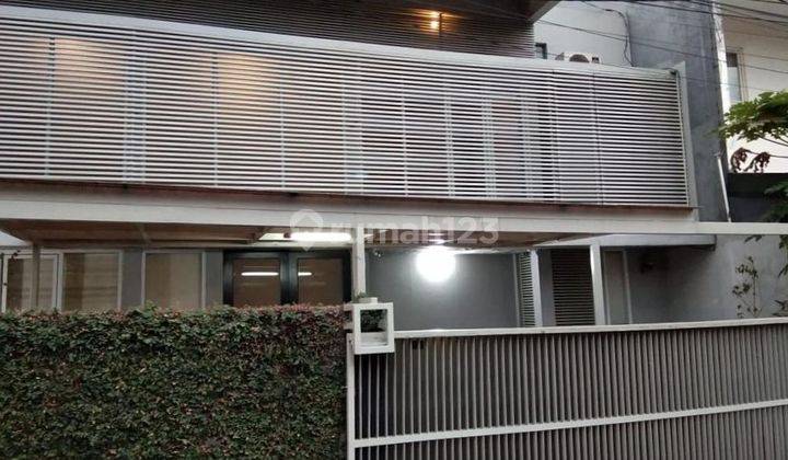 Dijual Rumah Siap Huni 2 Lantai di Lebak Bulus  2