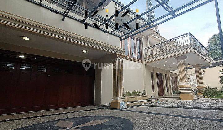 Dijual Rumah Mewah Siap Huni 2 Lantai di Cipete 2