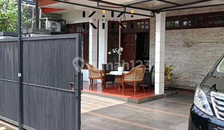 For Sale Well-Maintained 2-Story House in Kebayoran Baru