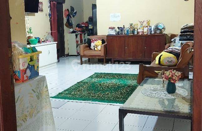 Dijual Rumah cocok untuk Kost/Tempat Tinggal di Bendungan Hilir 2