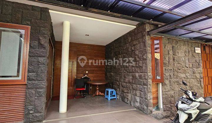 Dijual Rumah Terawat Siap Huni 2 Lantai Di Kemanggisan 2