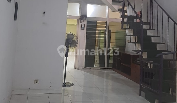 Dijual Cepat Rumah di Pondok Indah 2