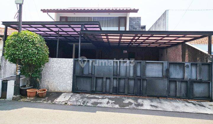 Dijual Rumah Terawat Siap Huni 2 Lantai Di Kemanggisan 1