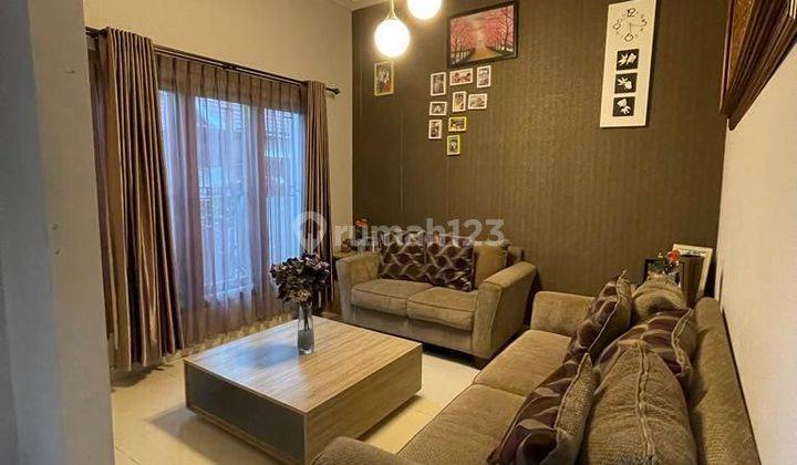 Rumah 2 Lantai di Jl.Wonosari Baturetno dekat Nasmoco 2