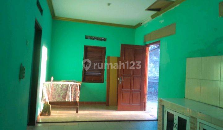 Rumah Dikontrakan Barat Ws Pedak Swalayan Kaliurang Sleman  2