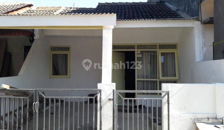 Rumah dalam komplek lokasi strategis dekat sekolah, pasar Komplek Pakusarakan Ngamprah Harga Di Bawah Pasaran 1