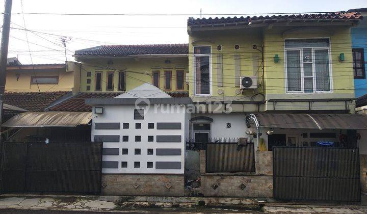 Rumah di Riung Bandung 2 Lantai SHM Bagus Hadap Selatan 1