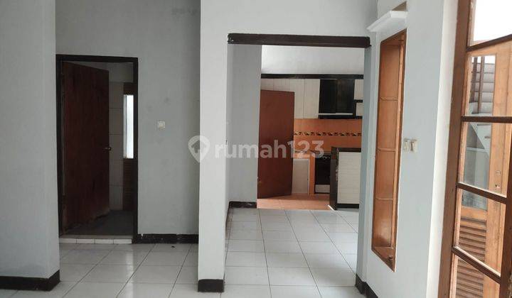 Rumah Kontrakan 2 Lantai Di Riung Bandung Bagus Utk Tinggal Atau Kantor 2