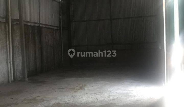 Gudang di jl Ibrahim aji soekarnohata Bandung, Buah Batu 950 m² 2