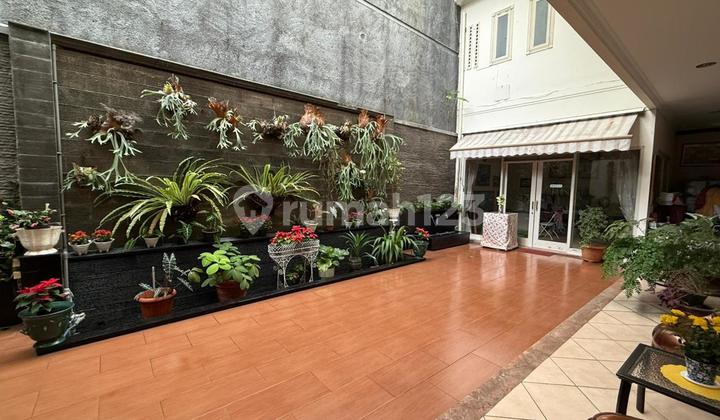 Rumah Mewah Nyaman Di.setraduta Bandung 2