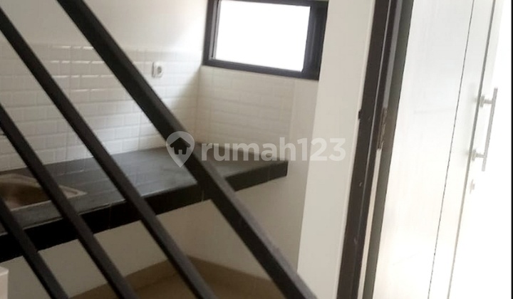 Rumah Cluster Akses Jalan Pinggir Jalan Raya Jagakarsa 2