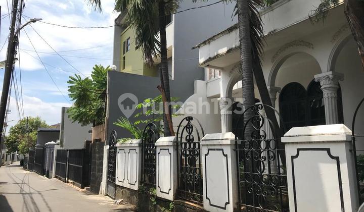 Rumah 2 Lantai di Pejaten Barat Pasar Minggu Rumah 2 Lantai di Pejaten Barat Pasar Minggu