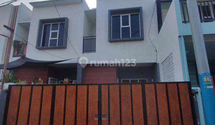 Tinggal 1 unit Rumah Baru 2 Lantai di Cijantung Pasar Rebo 2