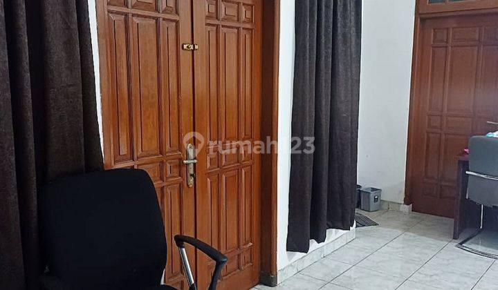 Rumah Bagus Hitung Tanah di Kebon Baru Tebet 2