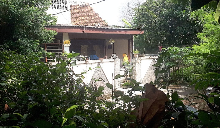 Rumah Hitung Tanah dalam Komplek di Grogol Kebayoran Lama