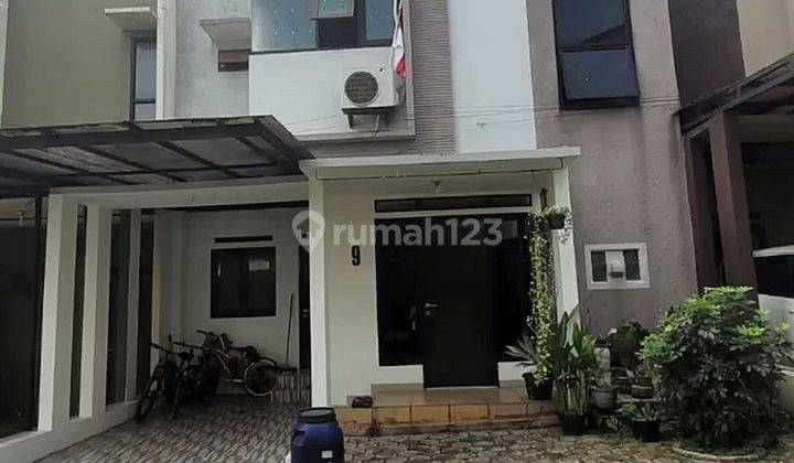 Rumah Dalam Townhouse di Dekat Pintu Tol Juanda Sukmajaya 1