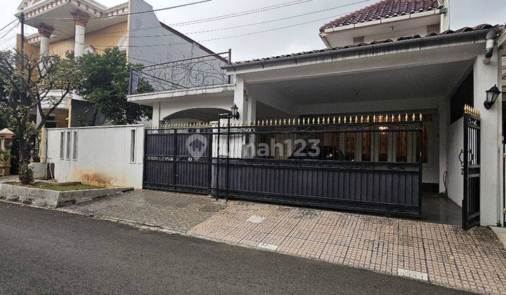 Rumah Dalam Komplek Mewah di Tanjung Barat  1