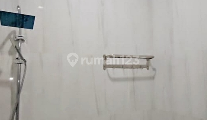 Nice 3-Story House in a Cluster at Jagakarsa 2