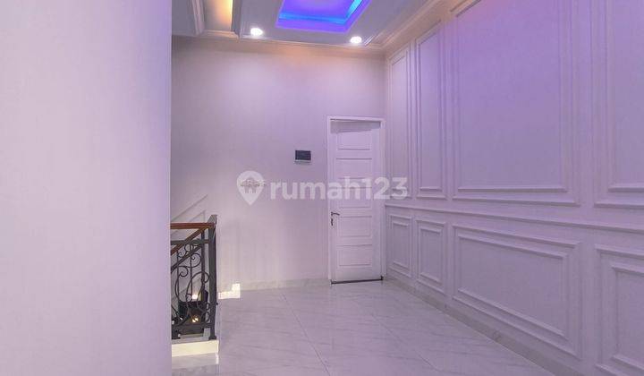 Dijual Rumah Baru Ada Kolam Renang di Kebagusan 2