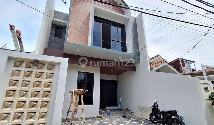 Dijual Murah Rumah Design Scandinavian di Kebagusan  1