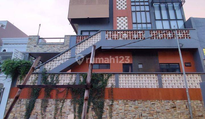 Dijual Murah Rumah Cluster Full Furnsih di Jagakarsa 1