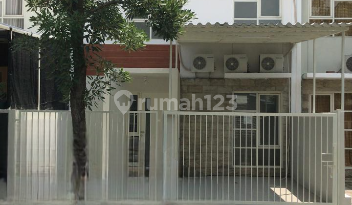 Rumah Minimalis Valencia Puri Surya Jaya (NAT)