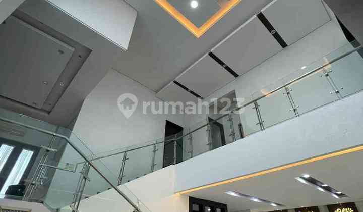 Rumah Modern Virginia Regency Pakuwon City Rumah Modern Virginia Regency Pakuwon City