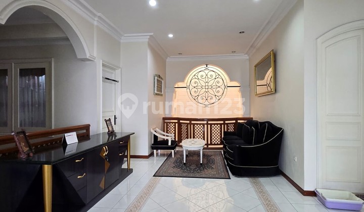 Rumah 2 lantai (Huk) luas 341 m2 di Perumahan Permata Hijau 2, Kebayoran lama. Jakarta Selatan Rumah 2 lantai (Huk) luas 341 m2 di Perumahan Permata Hijau 2, Kebayoran lama. Jakarta Selatan