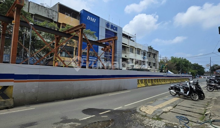 Ruko Gandeng komersil lokasi stratgis 3,5 lantai di Cengkeh raya, Pinangsia. Tamansari. jakarta Pusat 2