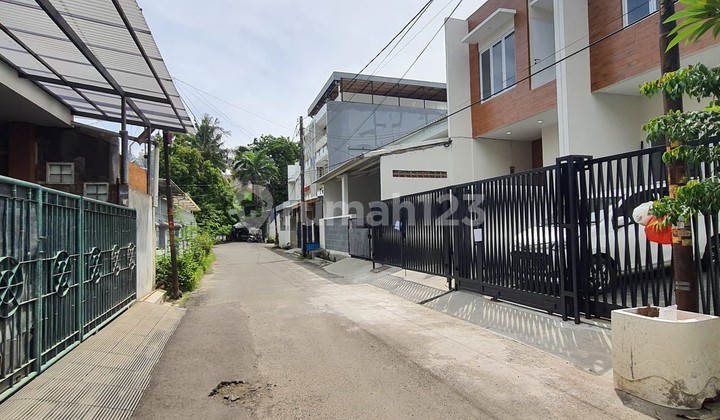 Rumah Baru Model Minimalis 2 Lantai Jual Cepat Harga Murah di Bawang Merah, Cengkareng - Jakarta Barat