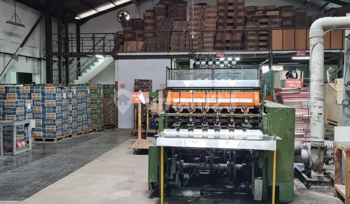 Gudang 3 in 1 (workshop + Office 4 lantai) luas 1409 m2 di Kalibaru timur, Kemayoran Jakarta Pusat. Gudang 3 in 1 (workshop + Office 4 lantai) luas 1409 m2 di Kalibaru timur, Kemayoran Jakarta Pusat.